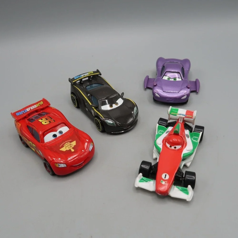 Disney Pixar Cars 2 Lewis Hamilton Racer McQueen Holley Shiftwell Francesco Lot